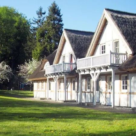 Unterm Reetdach Resort *